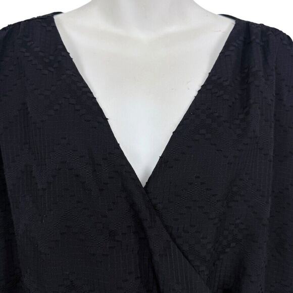 Lane Bryant Womens Black Short Sleeve Peplum Textured V-Neck Shirt Top NWT 26/28 - Picture 5 of 16